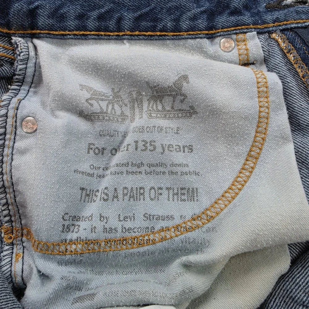 Levis 505 Regular Fit Straight Leg Blue Denim Jeans Mens 32x30 Medium Wash